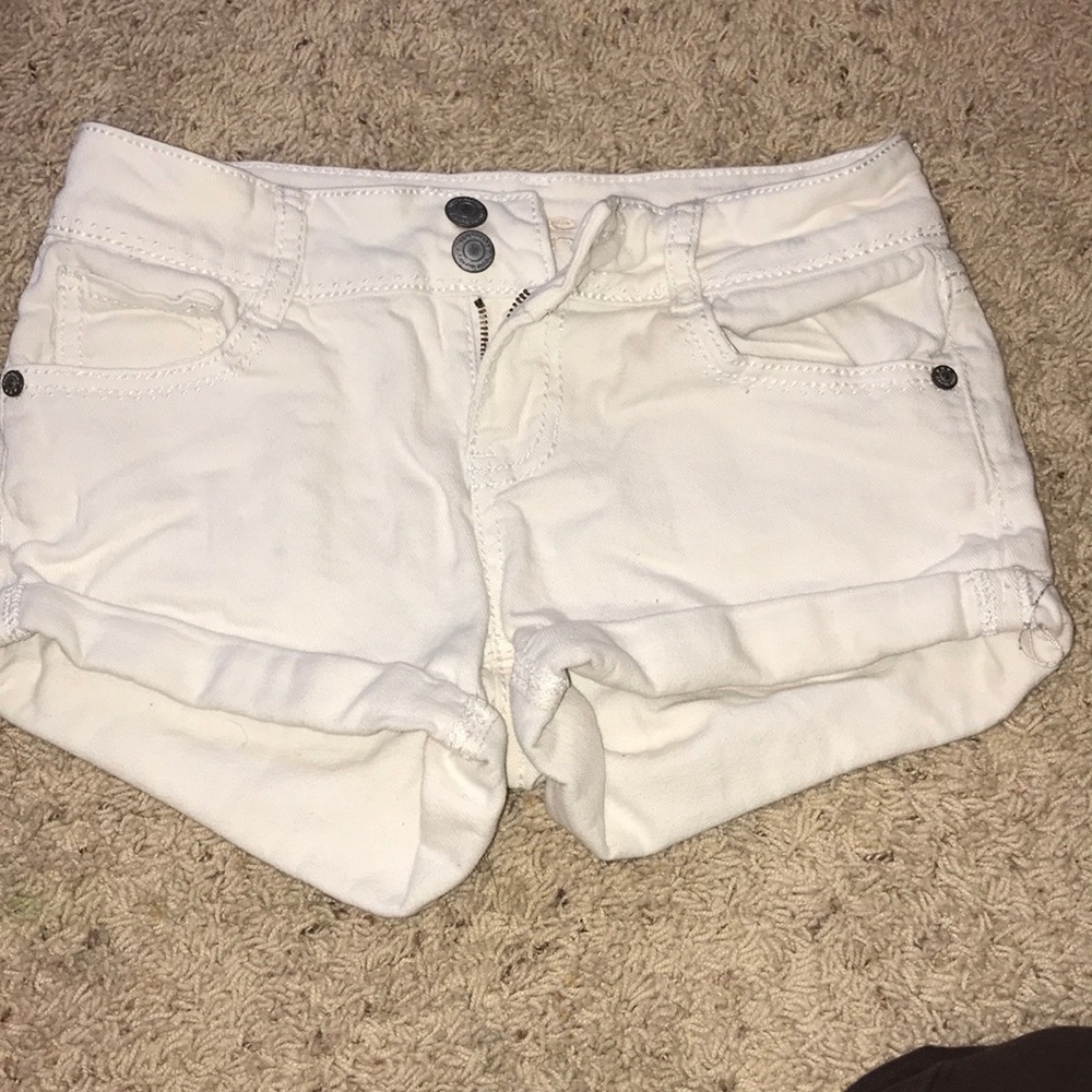 white jean shorts